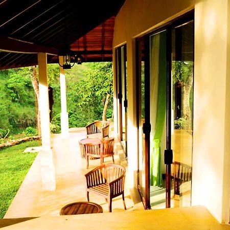 Aqua Exotica Wellness Retreat Hotel Gampola Kültér fotó
