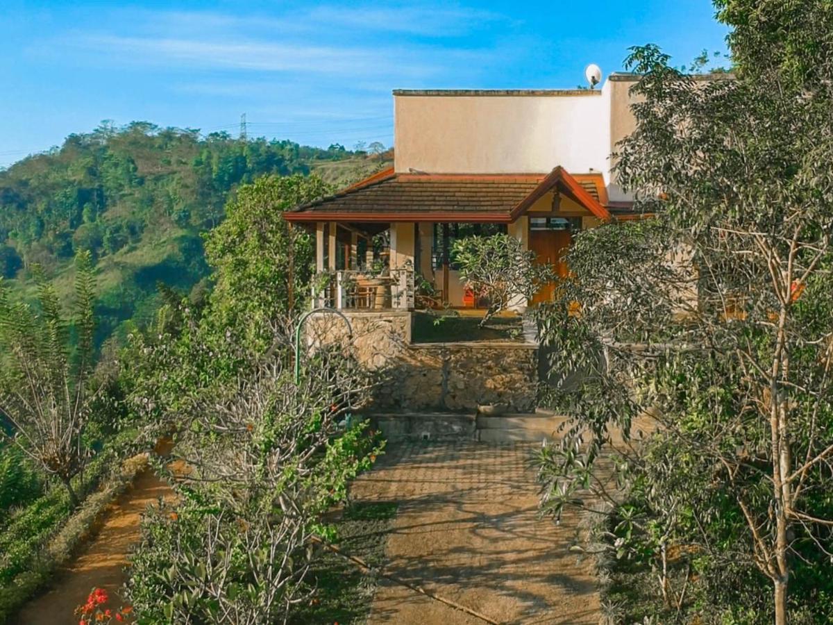 Aqua Exotica Wellness Retreat Hotel Gampola Kültér fotó